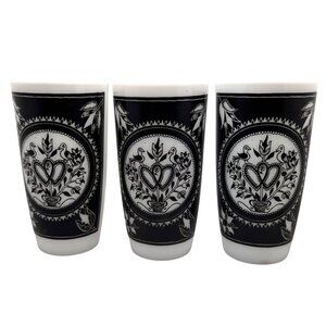 RARE Vtg‎ Hazel Atlas Milk Glass Tumblers Love Birds Dutch Folk Art Embossed Set